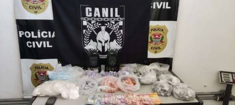 GCM de Atibaia apreende drogas no Caetetuba e resgata vítima de violência doméstica