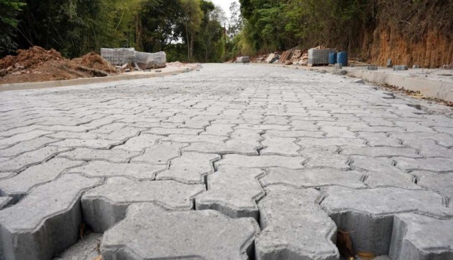 interdicao-estrada-pedra-grande-atibaia-bloquete_20260204-111724_1