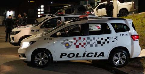 Operação reforça Lei do Silêncio e fiscaliza comércios em Atibaia
