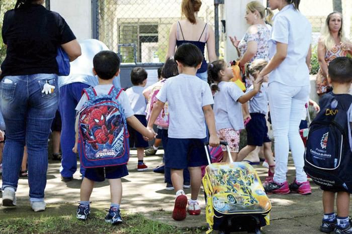 Volta às aulas na rede municipal de ensino acontecerá na próxima segunda-feira