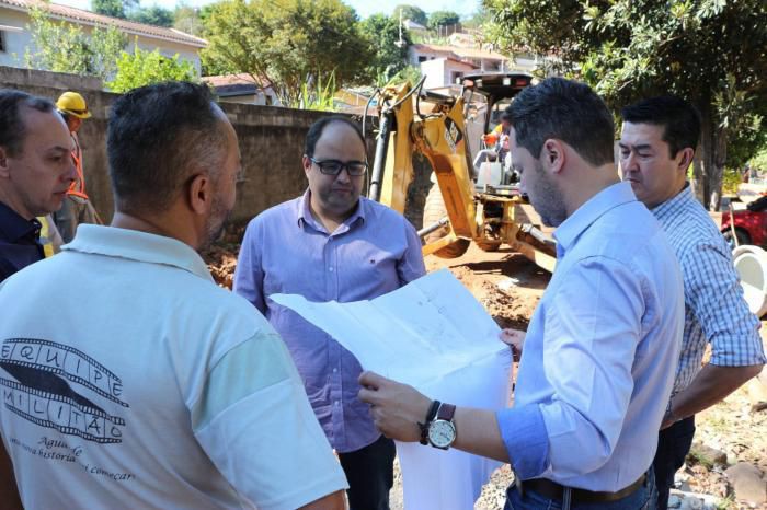 Obras no Portão e Maracanã levam mais asfalto aos bairros