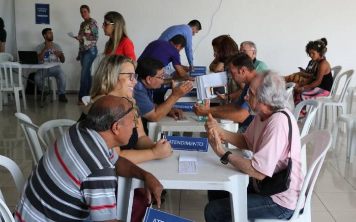 Atendimento ao IPTU 2018 teve início no Centro de Convenções