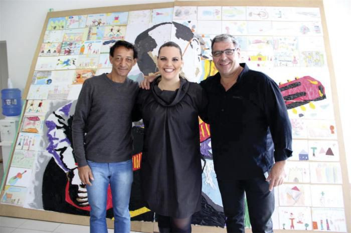 Presidente da Câmara Roberta Barsotti visitou exposição “Atibaia Criança” no Centro de Convenções