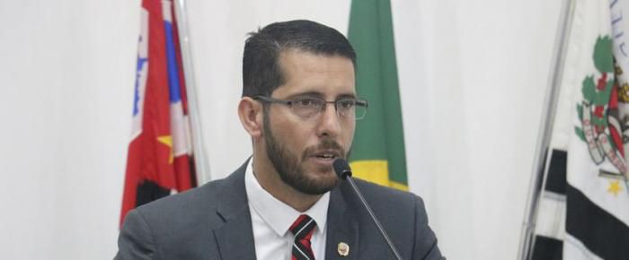 Vereador Júlio Mendes requer informações a respeito do serviço de transporte público prestado pela SOU Atibaia