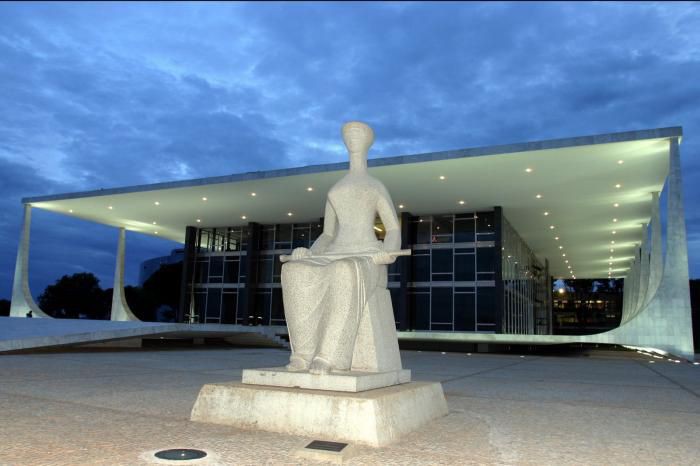 Só vereadores podem tornar prefeito inelegível por contas, decide STF