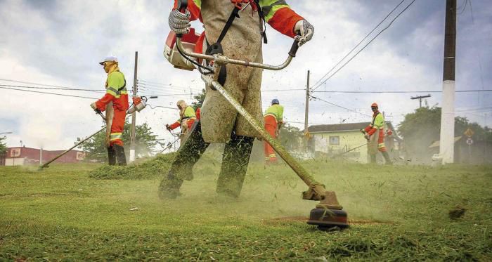 Programa de Zeladoria Municipal já atendeu vários bairros e serviços continuam por toda a cidade