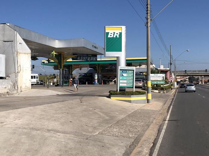 FALTA DE COMBUSTÍVEL EM ATIBAIA ESTÁ SE AGRAVANDO