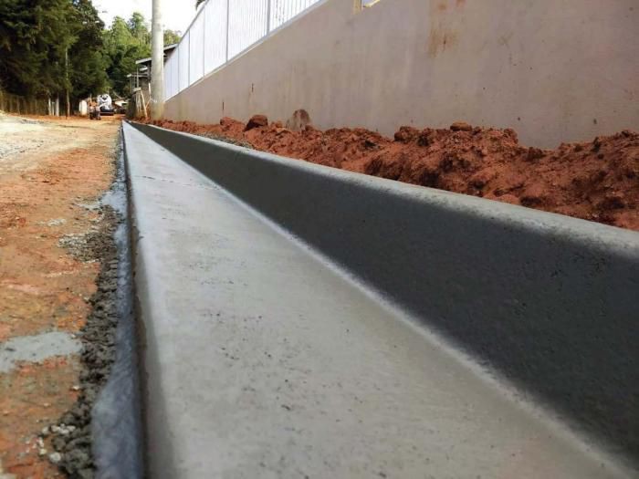 Prefeitura de Atibaia dá sequência a obras de asfalto no bairro do Portão