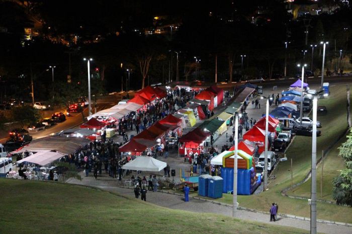 FEIRA NOTURNA DO CENTRO DE CONVENÇÕES SERÁ ANTECIPADA DURANTE AS FESTAS