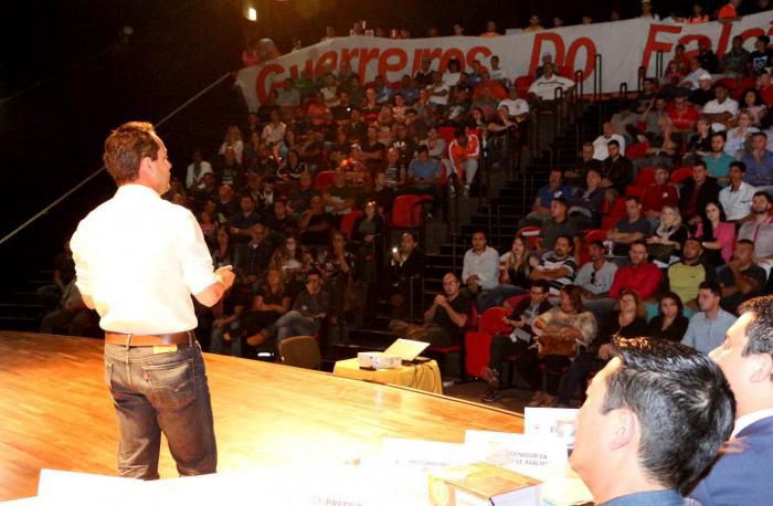 Governo de Atibaia apresentou em audiência pública proposta para construção de novos Estádio e Rodoviária municipais