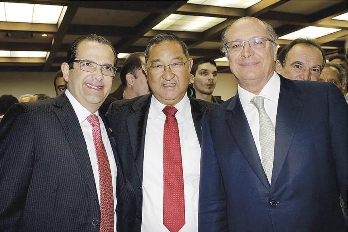 Prefeito Mario Inui assinou convênio de R$ 580 mil para pavimentação da Estrada da Usina